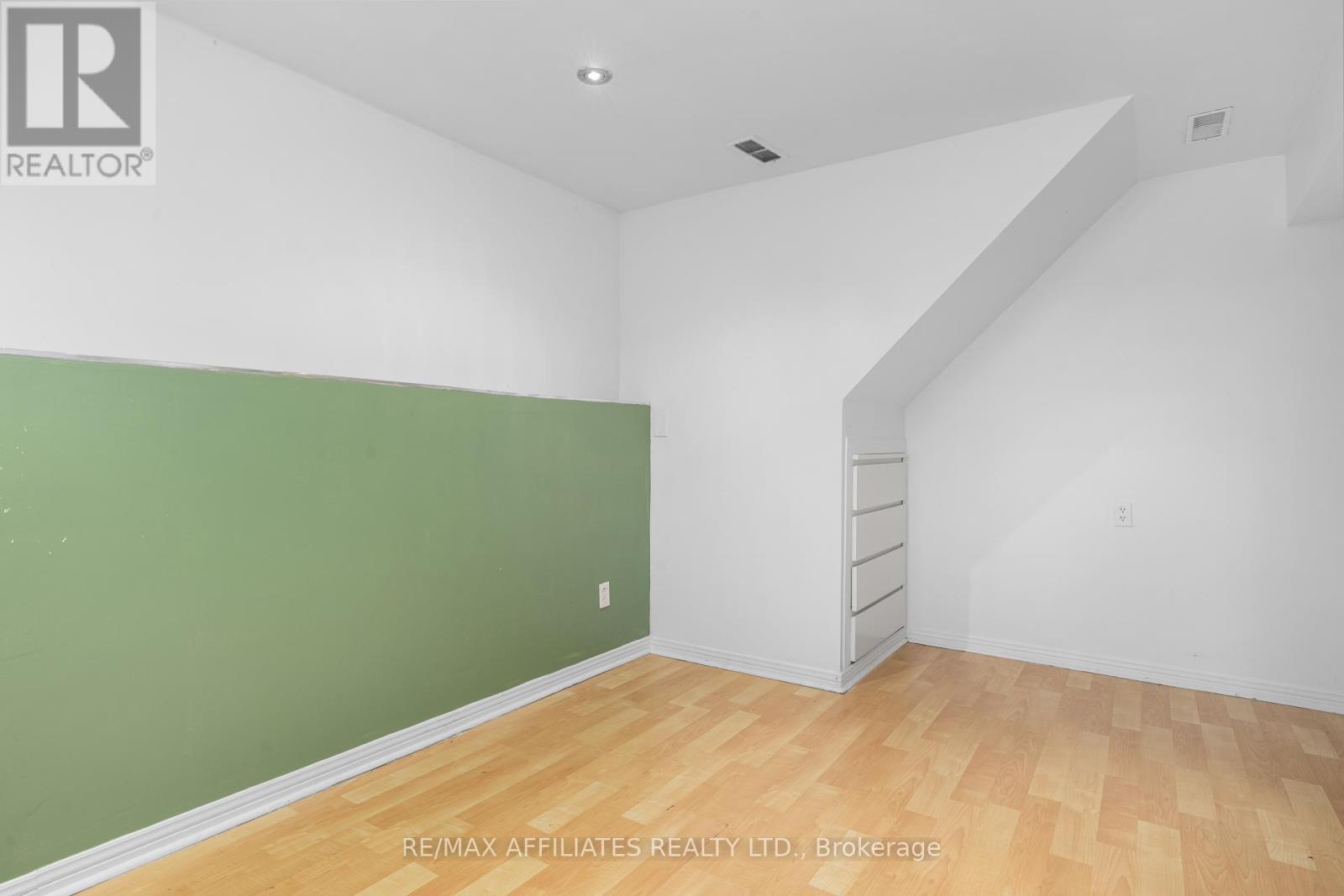 306 Woodfield Drive