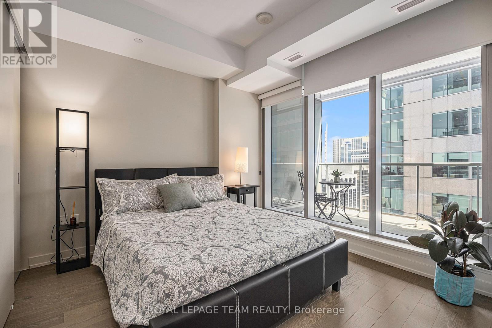 1509 - 101 Queen Street