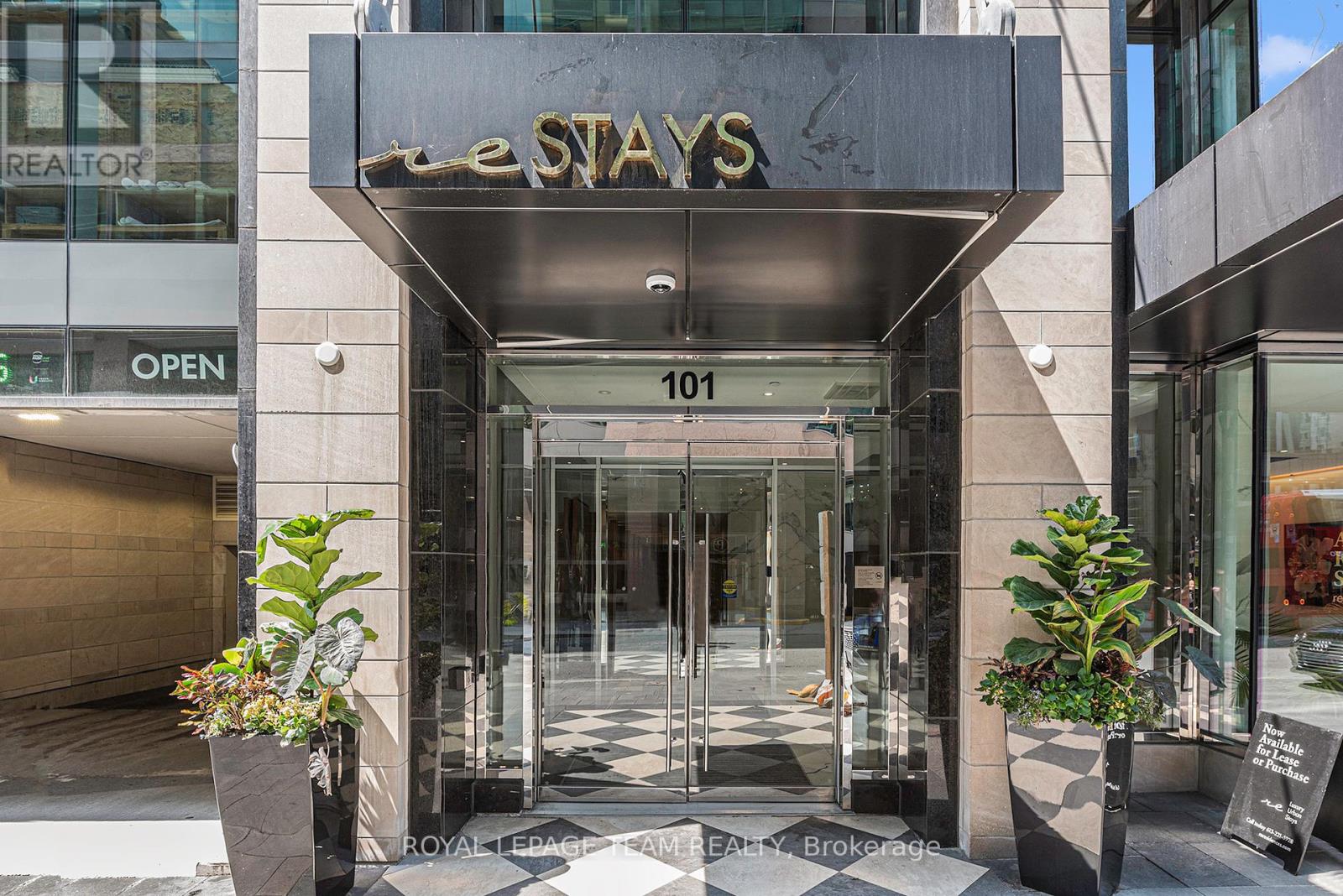 1509 - 101 Queen Street