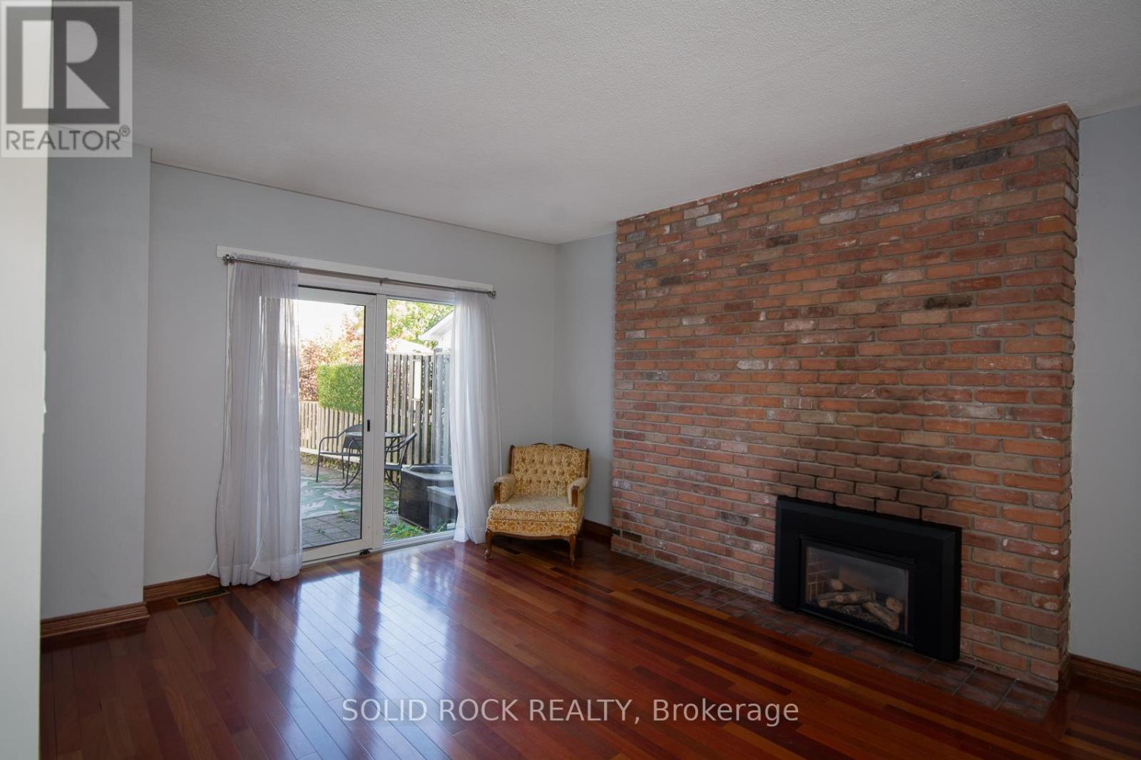 3 - 63 Ramsgate Private