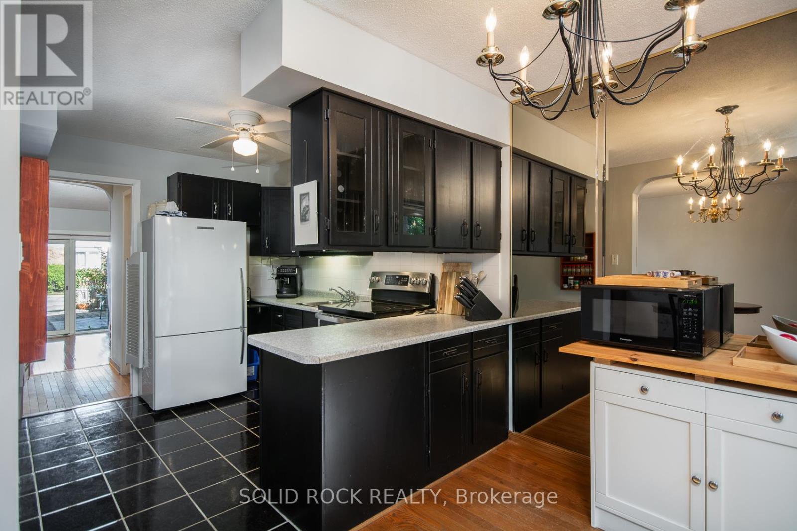 3 - 63 Ramsgate Private