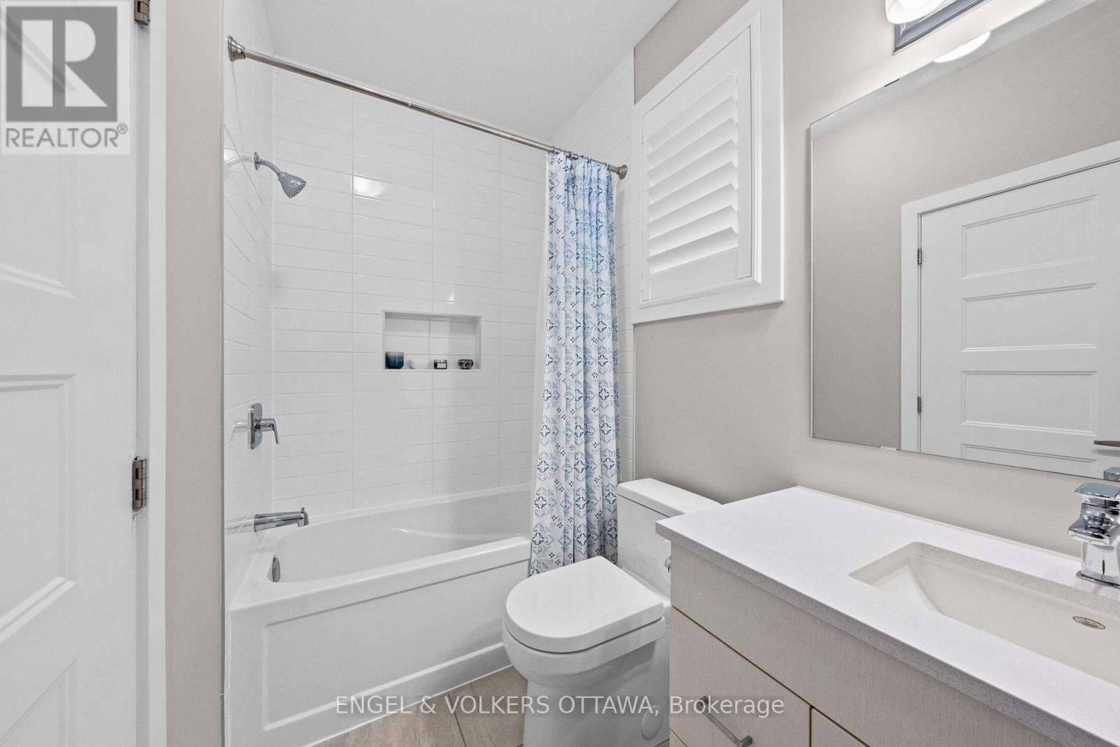 213 Blackhorse Drive