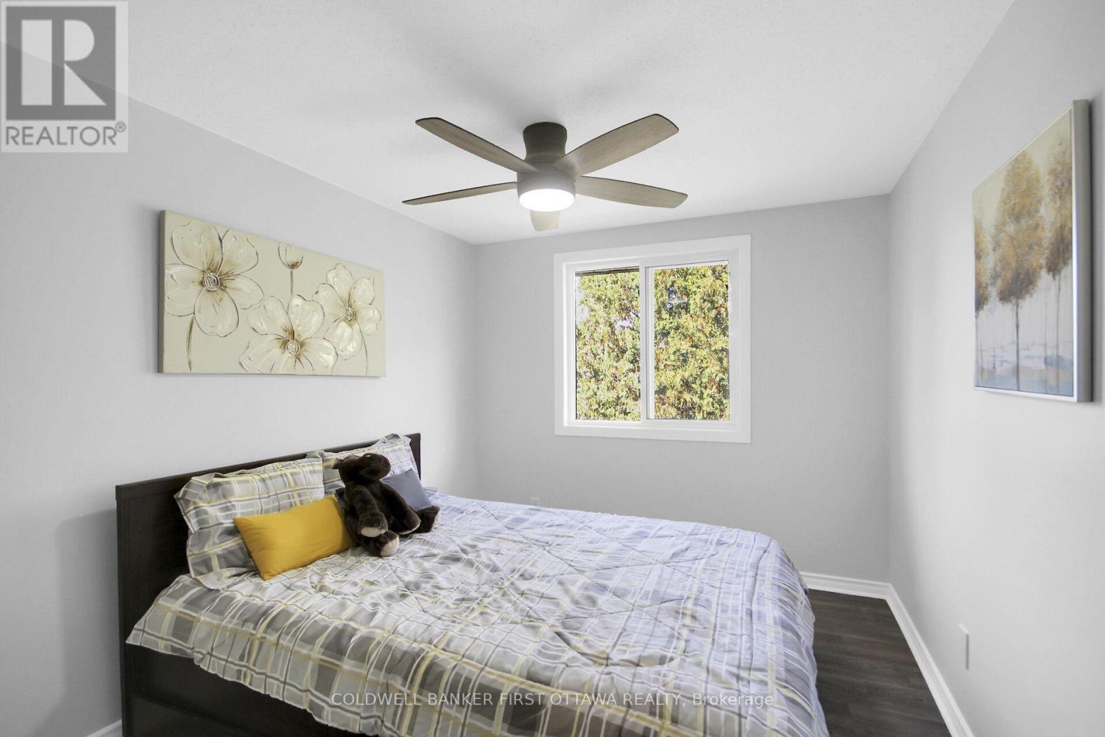 28 - 1466 Foxwell Street N