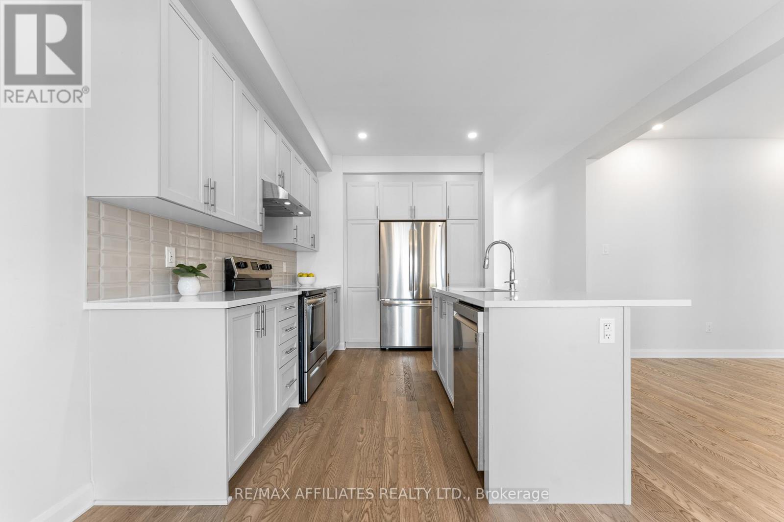 140 Shallow Pond Place