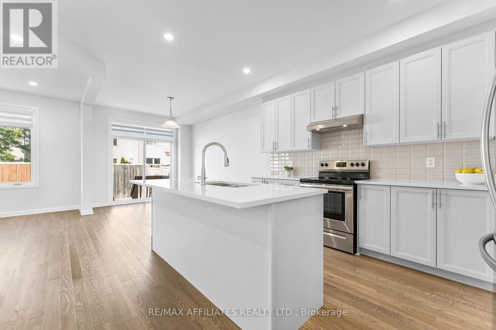 140 Shallow Pond Place