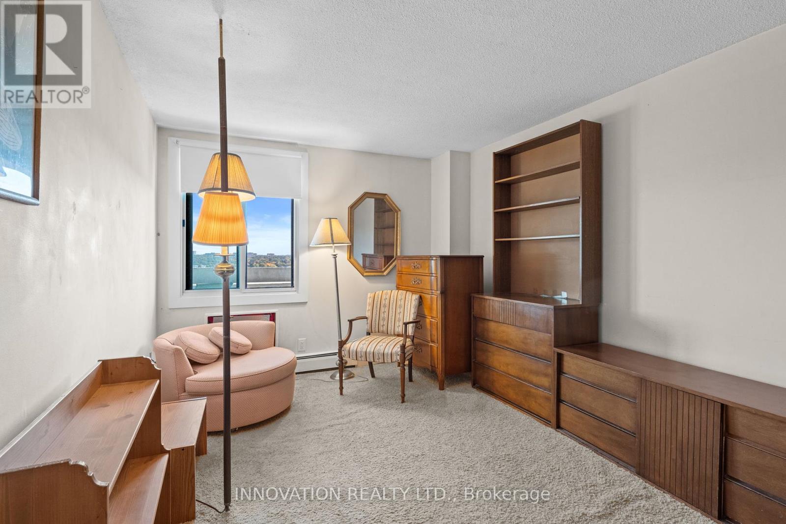 1905 - 1171 Ambleside Drive