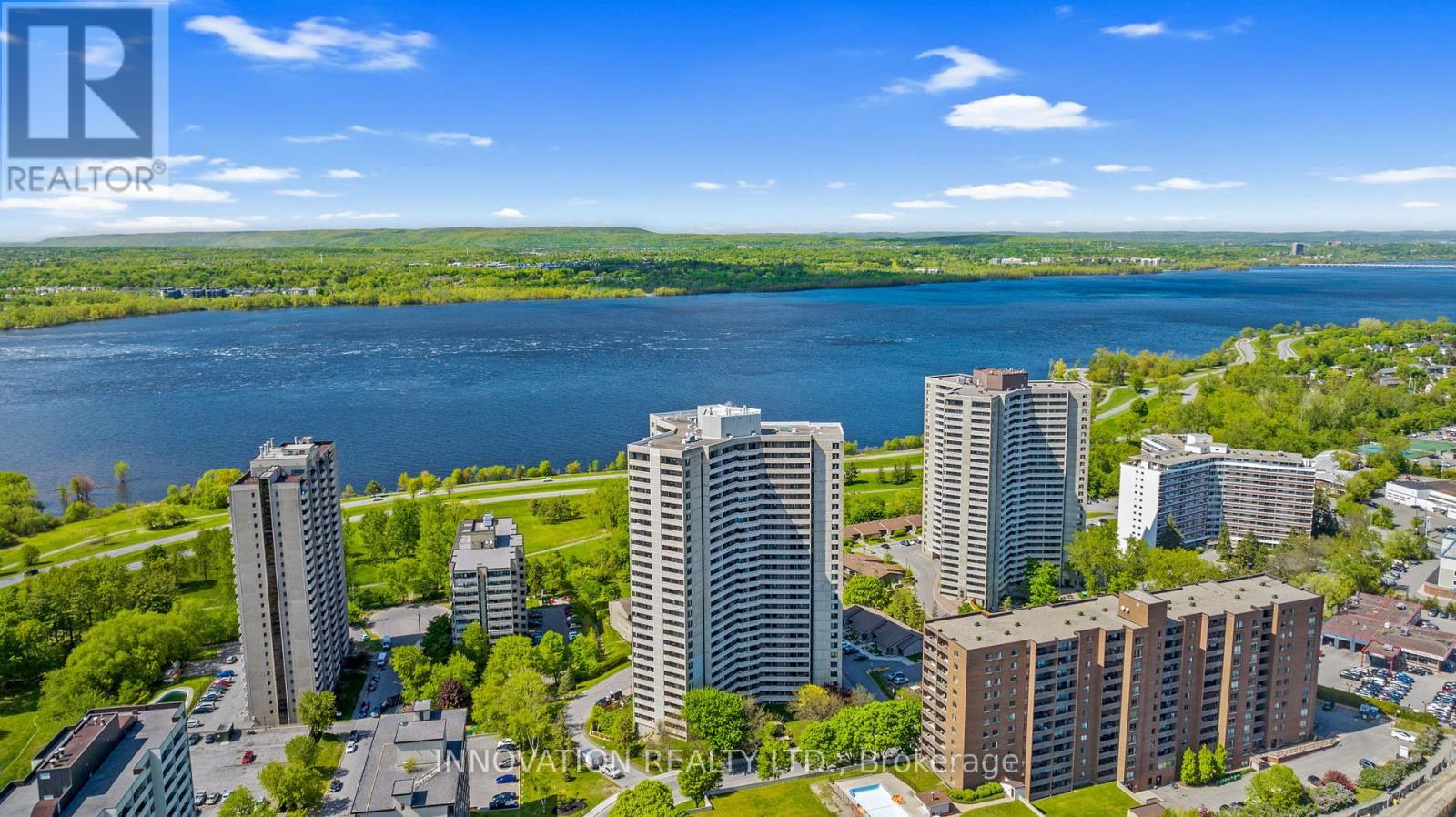 1905 - 1171 Ambleside Drive