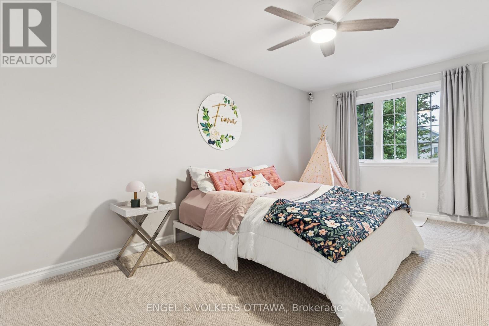 161 Des Pins Street