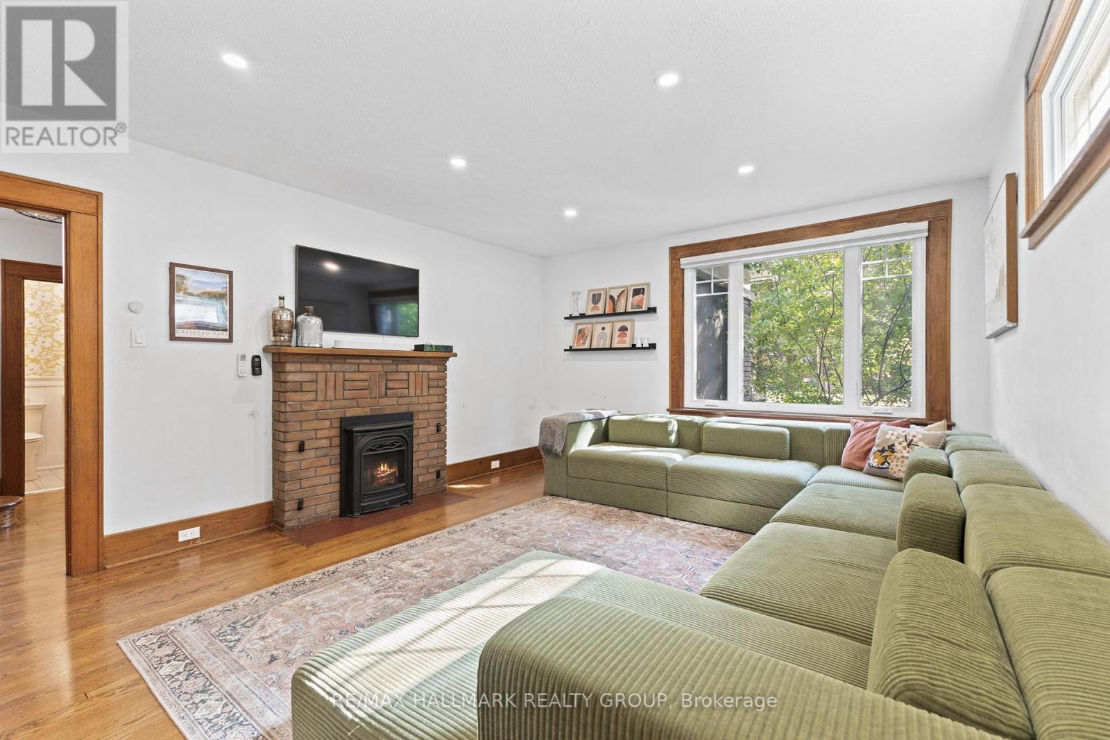 321 Clemow Avenue