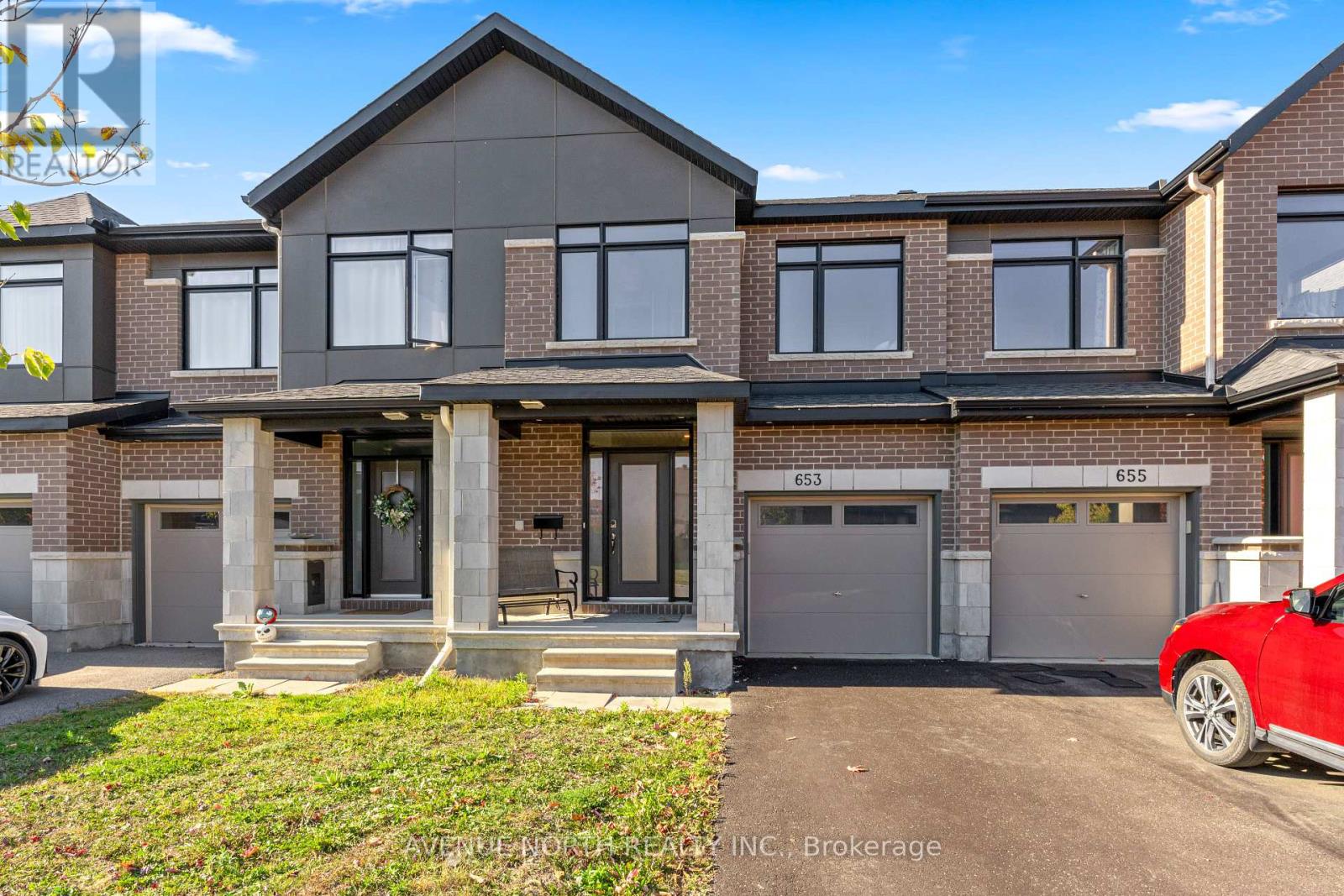 653 Putney Crescent