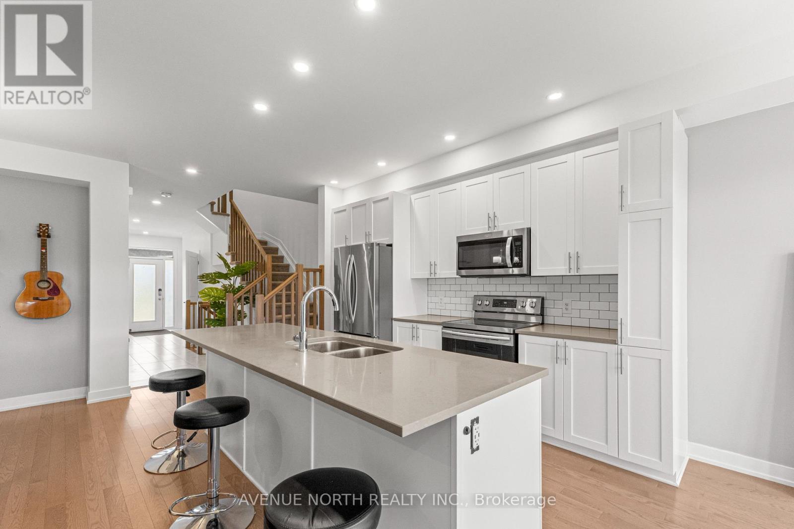 653 Putney Crescent