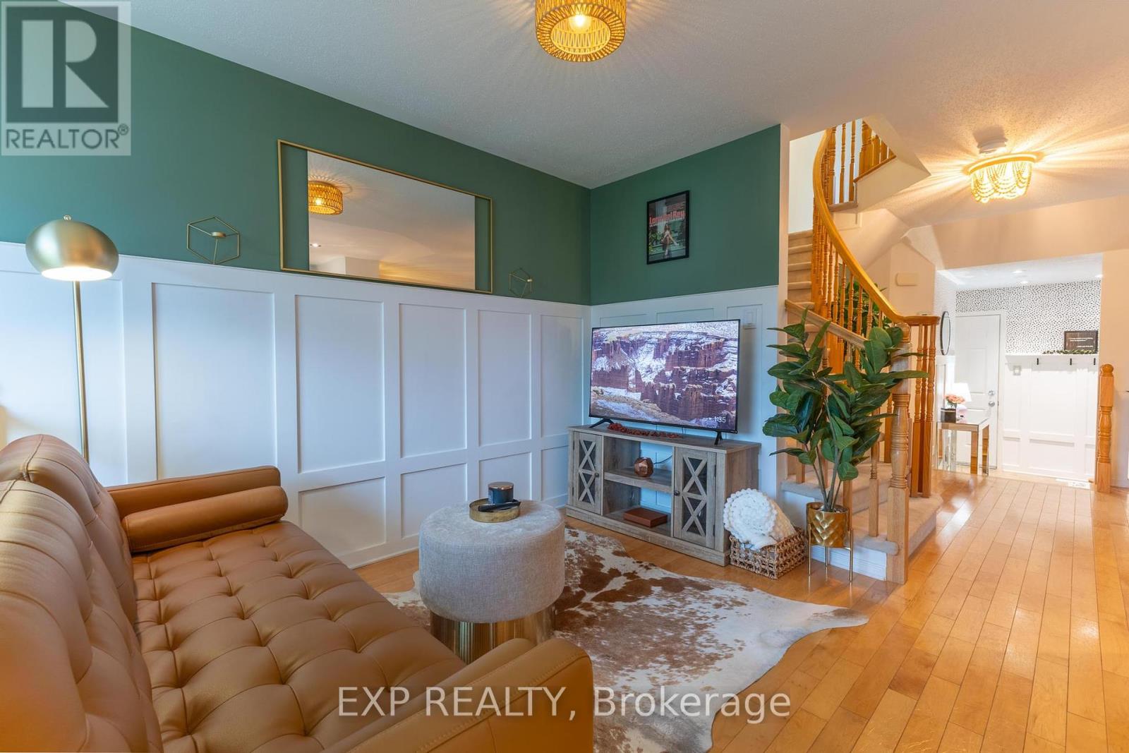 2341 Glandriel Crescent