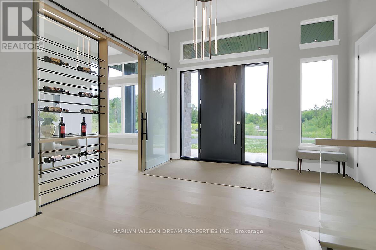 1070 Green Jacket Crescent