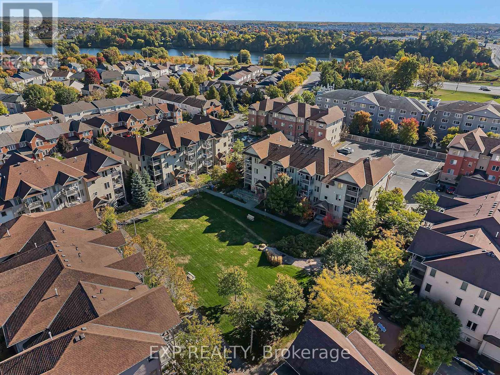 6 - 585 Stonefield Private