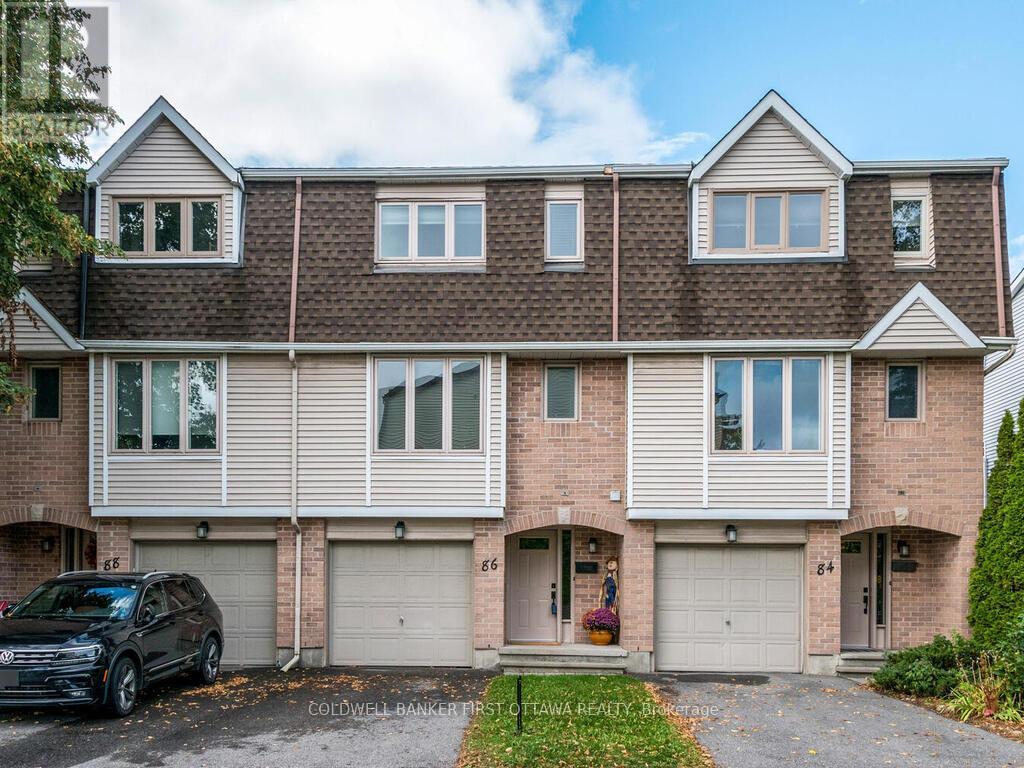 86 Lightfoot Place