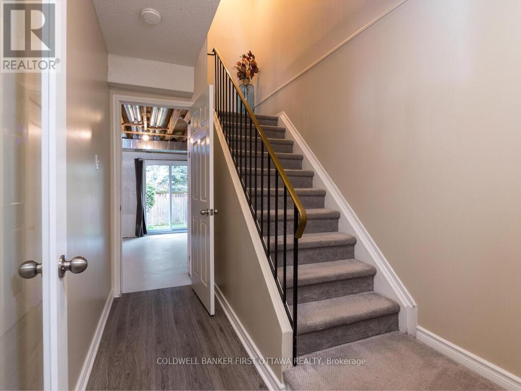86 Lightfoot Place