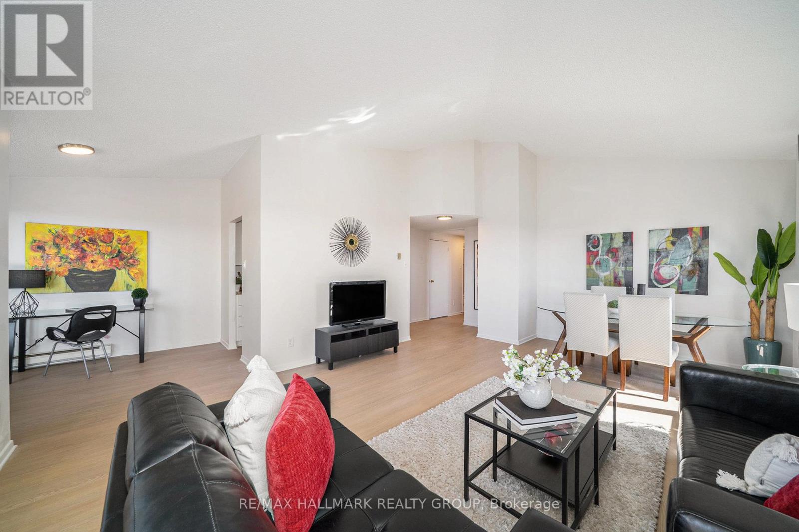 Ph1 - 158c Mcarthur Avenue