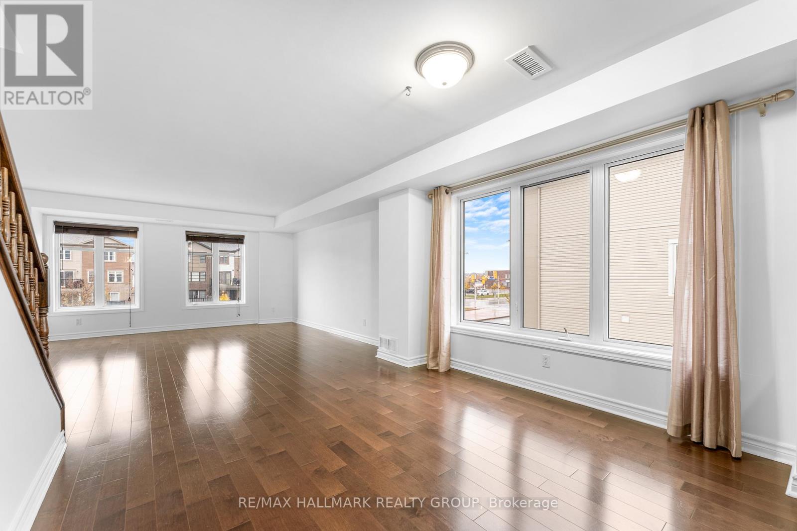 736b Chapman Mills Drive