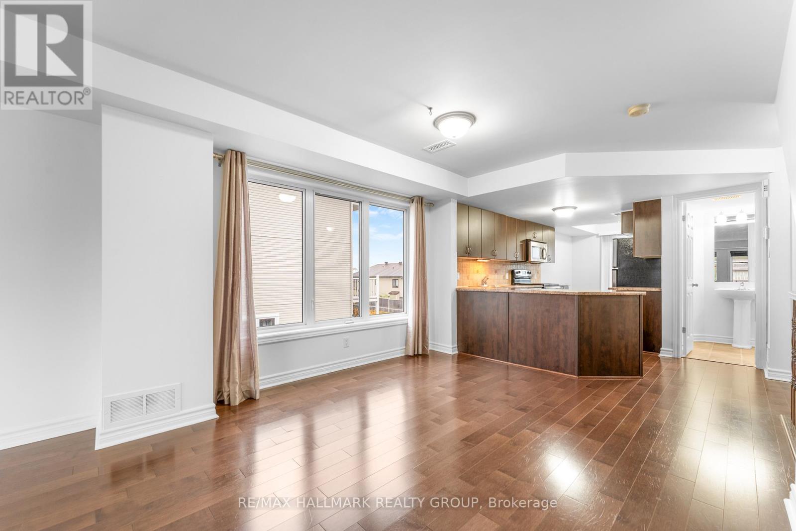 736b Chapman Mills Drive