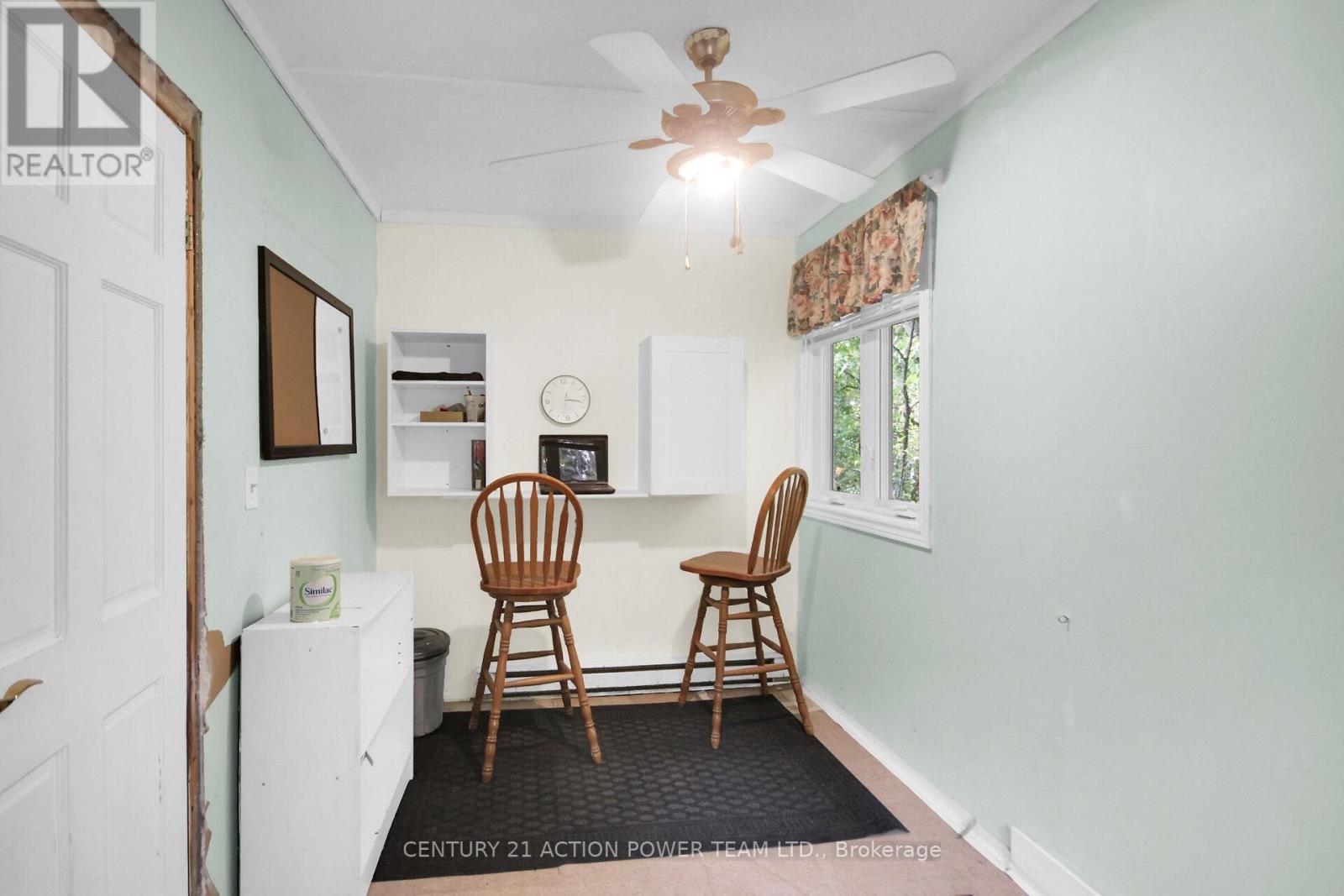 5658 Marlene Cr Crescent