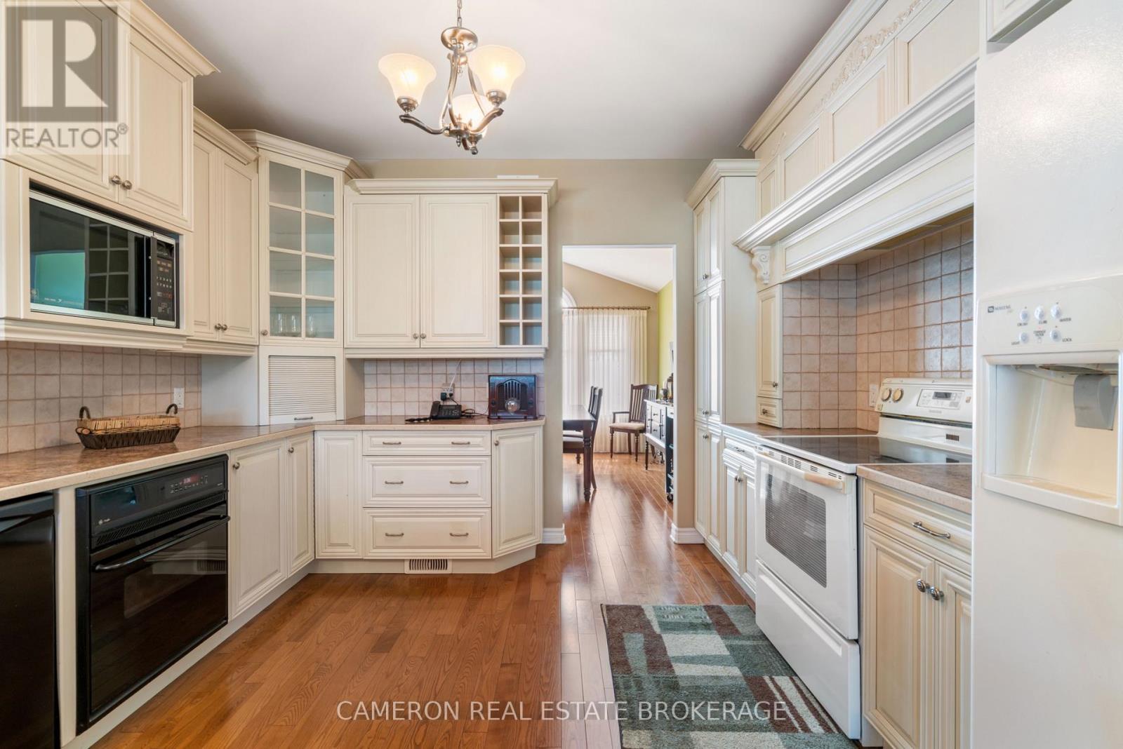 18105 Farlinger Drive