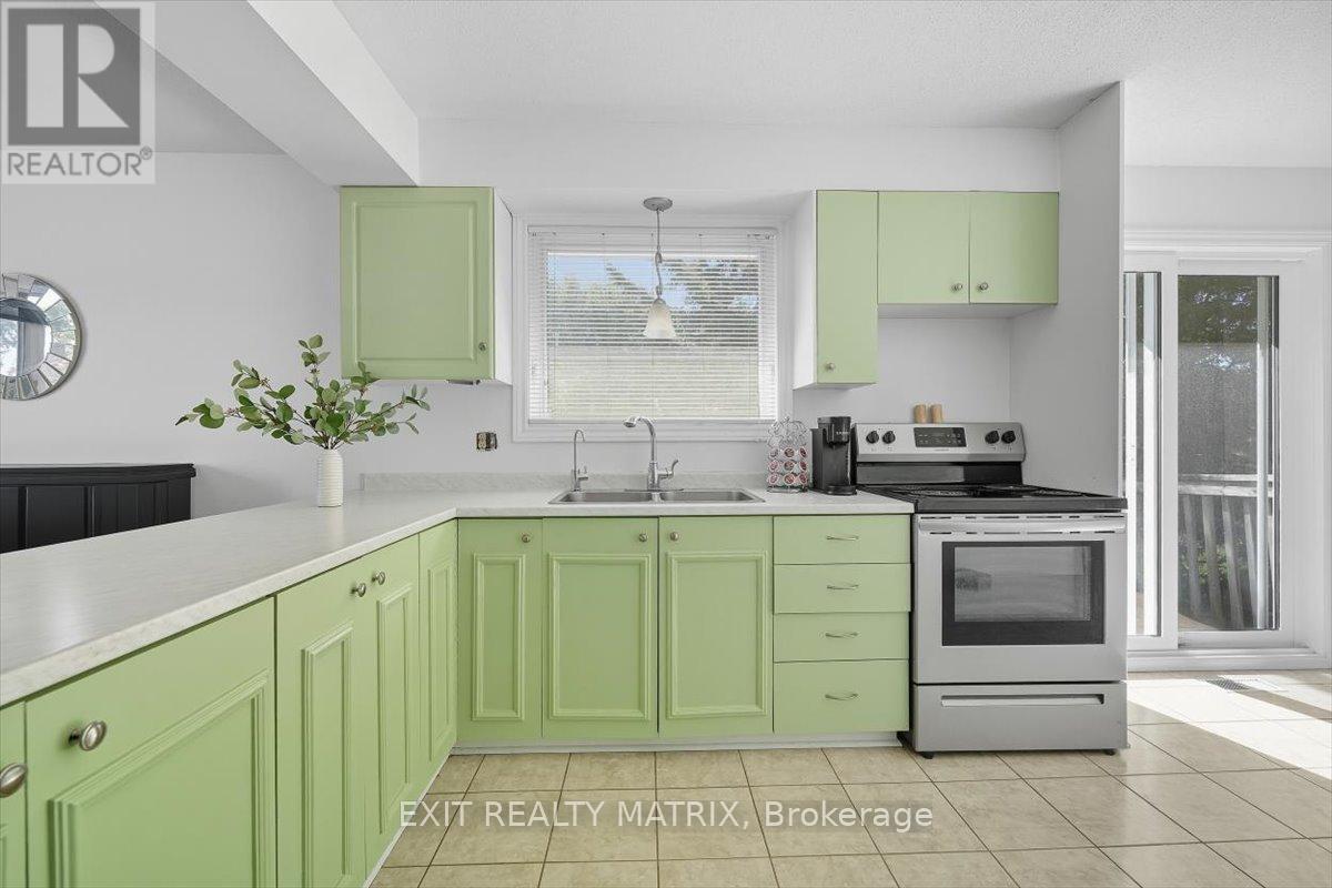 8089 Laurie Lane S