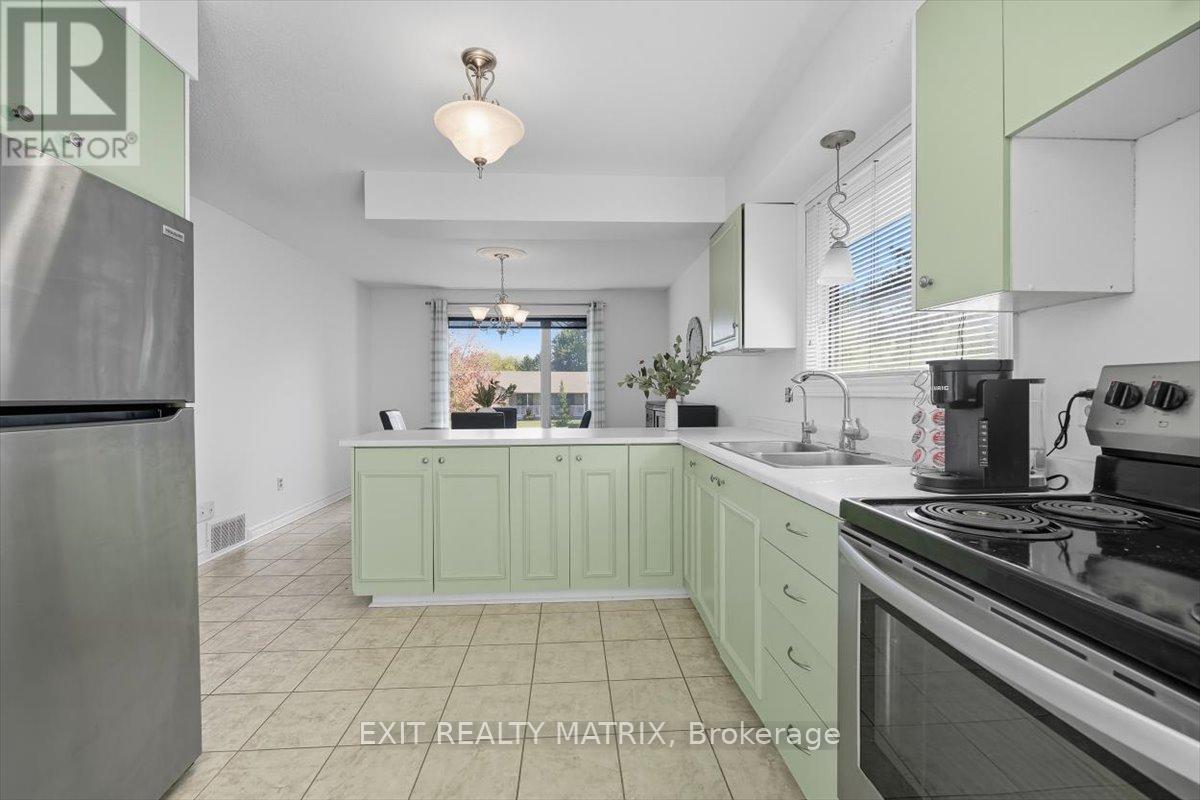 8089 Laurie Lane S