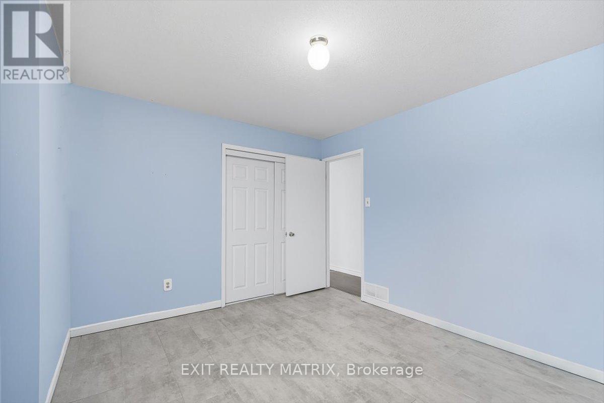 8089 Laurie Lane S