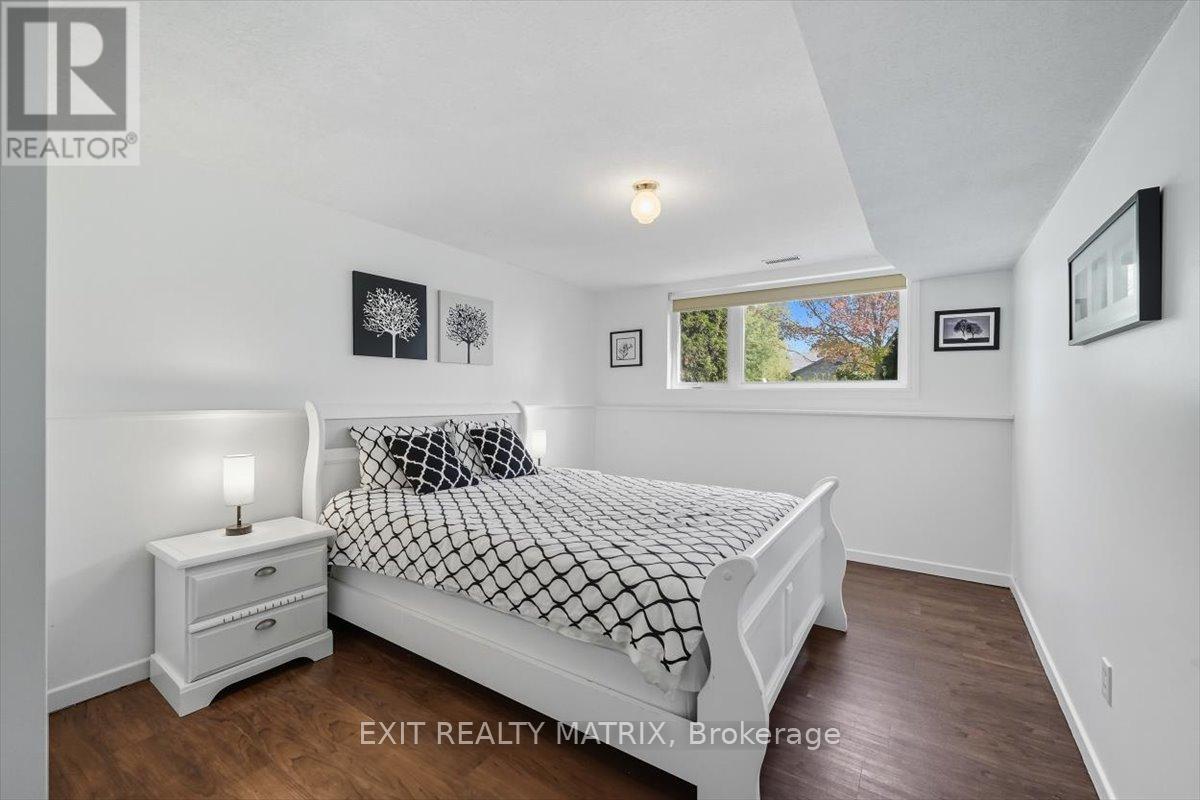 8089 Laurie Lane S