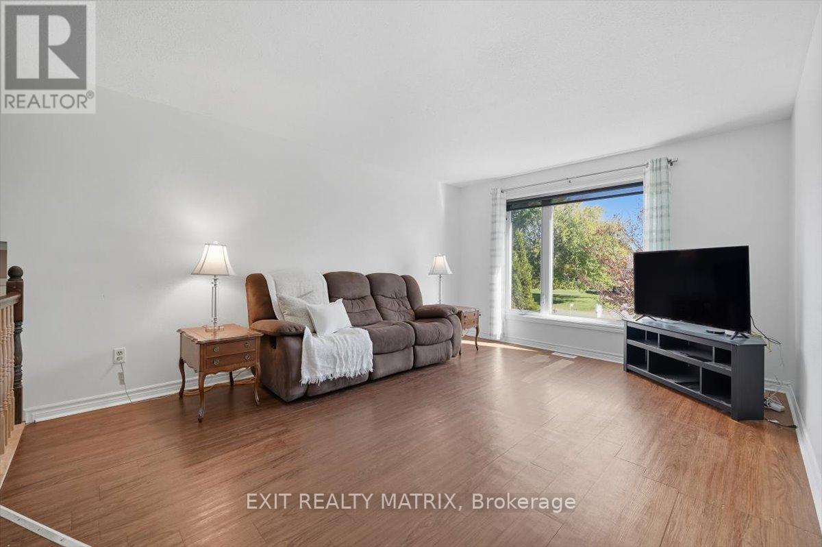 8089 Laurie Lane S