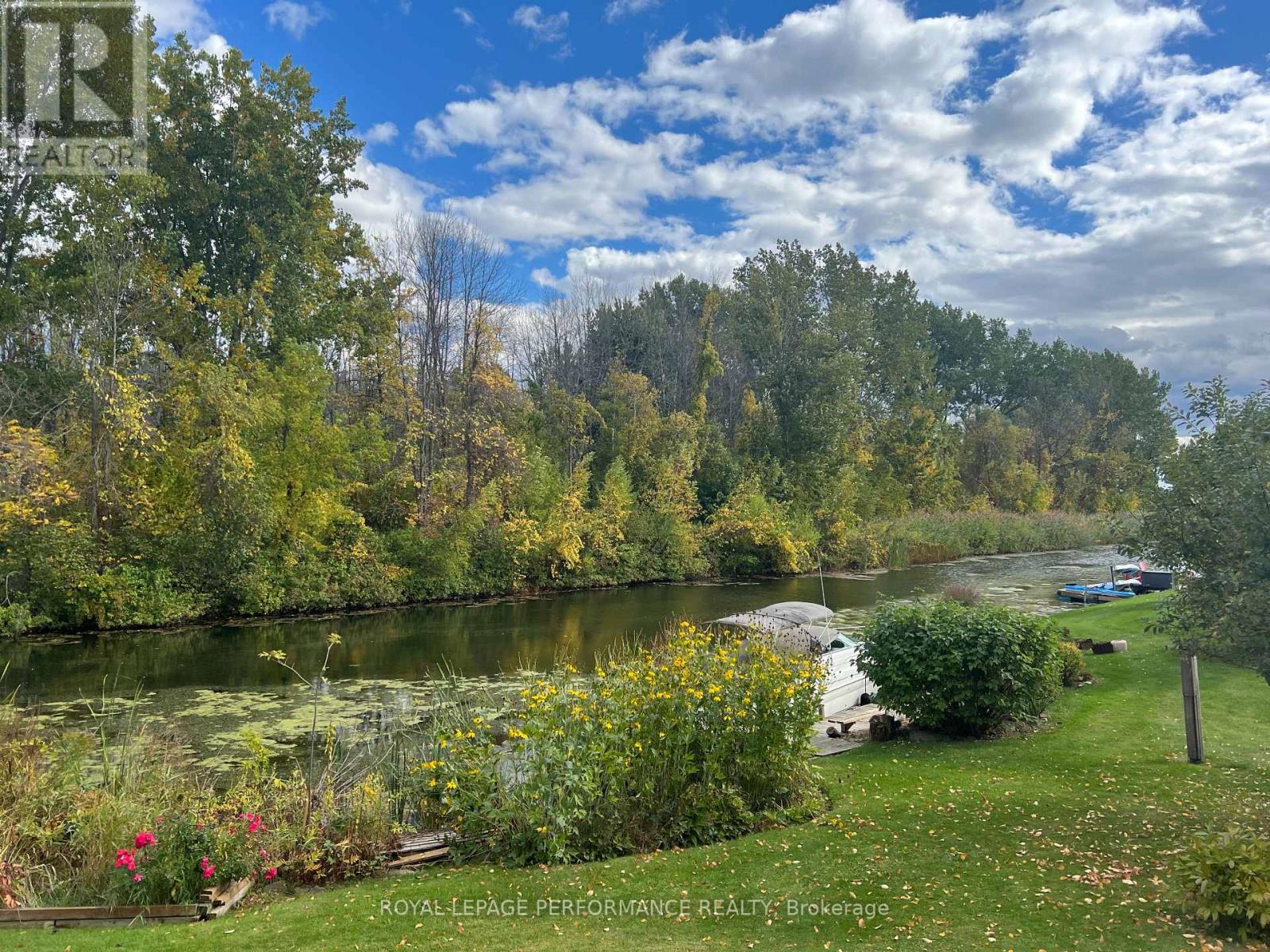 6275 Macrae Court