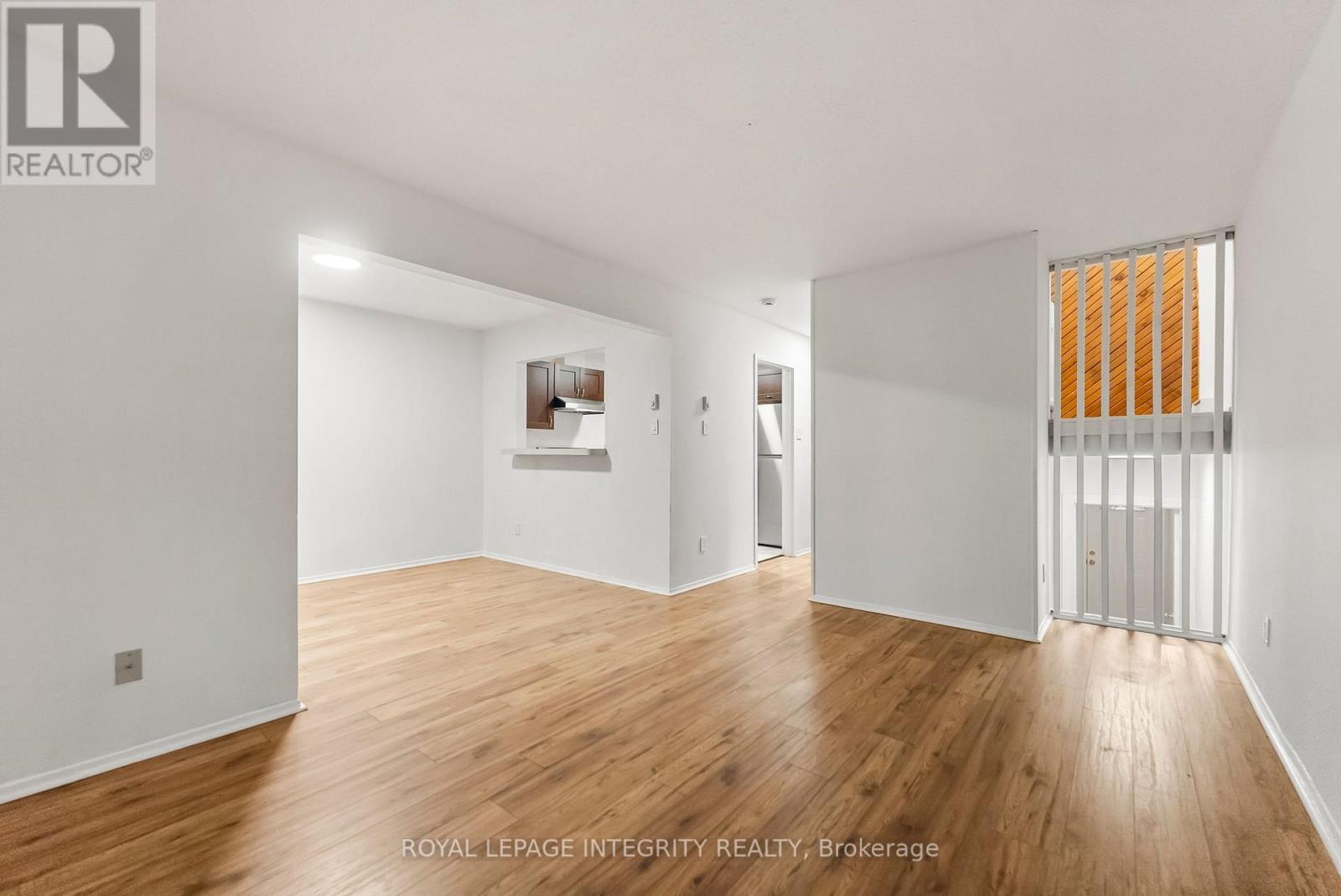 39 - 3415 Uplands Drive