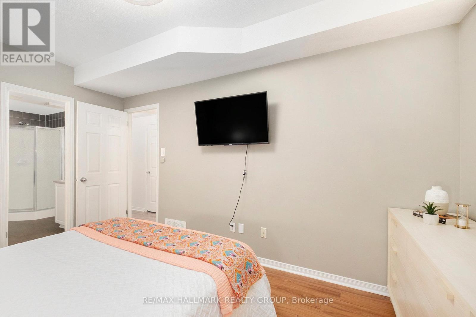 112 - 1512 Walkley Road