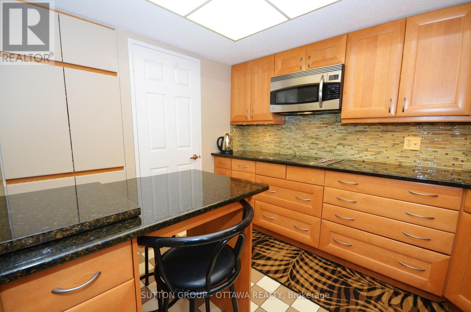Unit 62 - 261 Botanica Private
