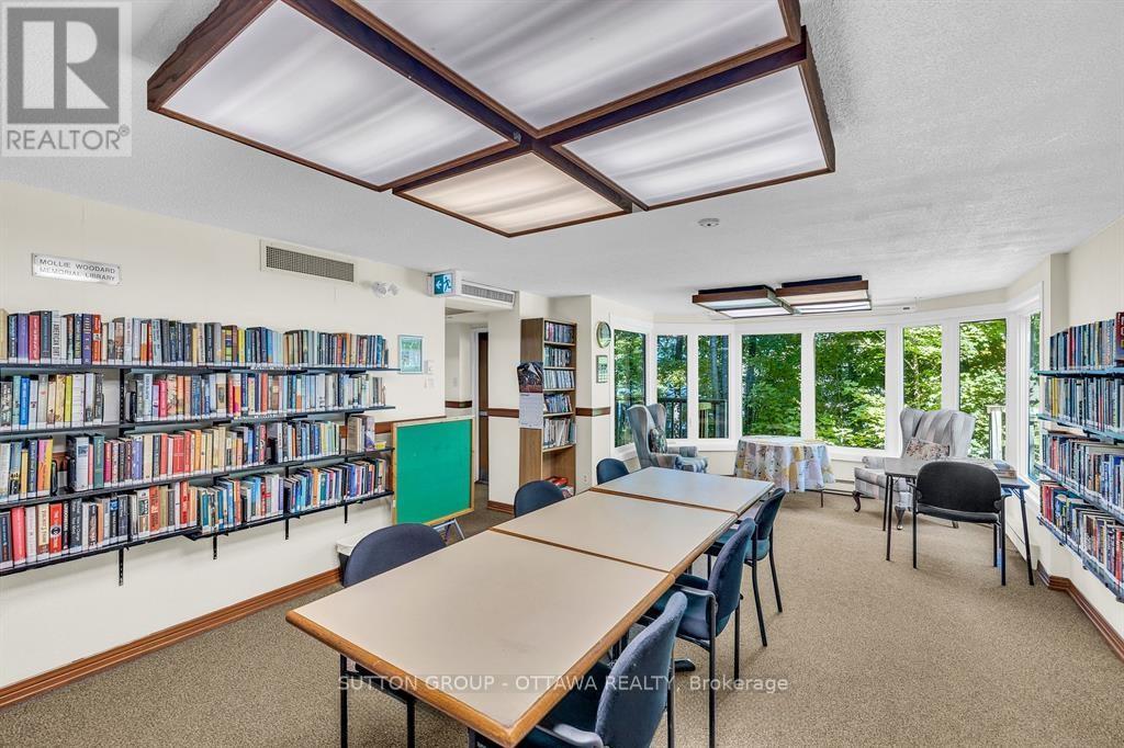 Unit 62 - 261 Botanica Private