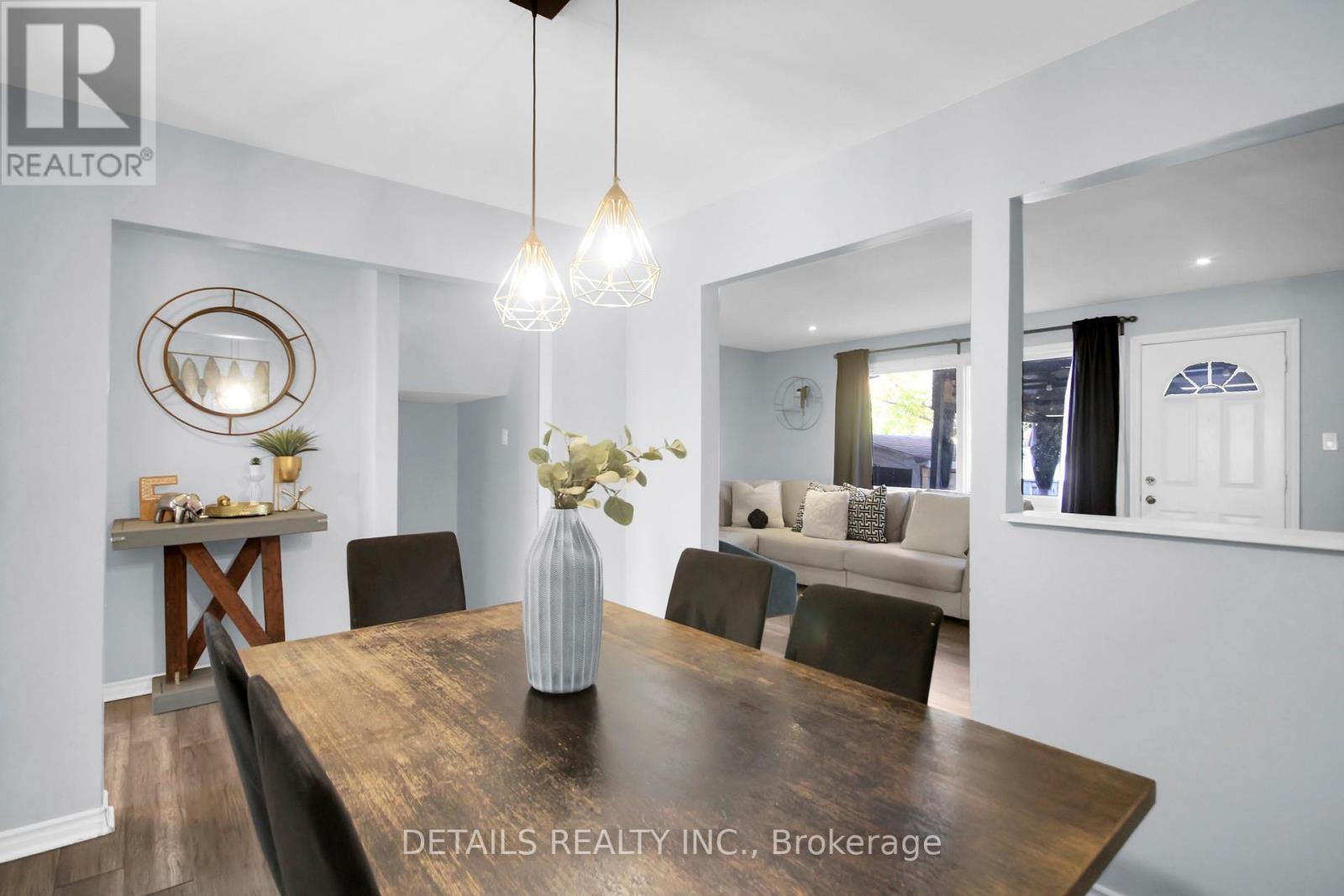 2 - 3575 Downpatrick Road E