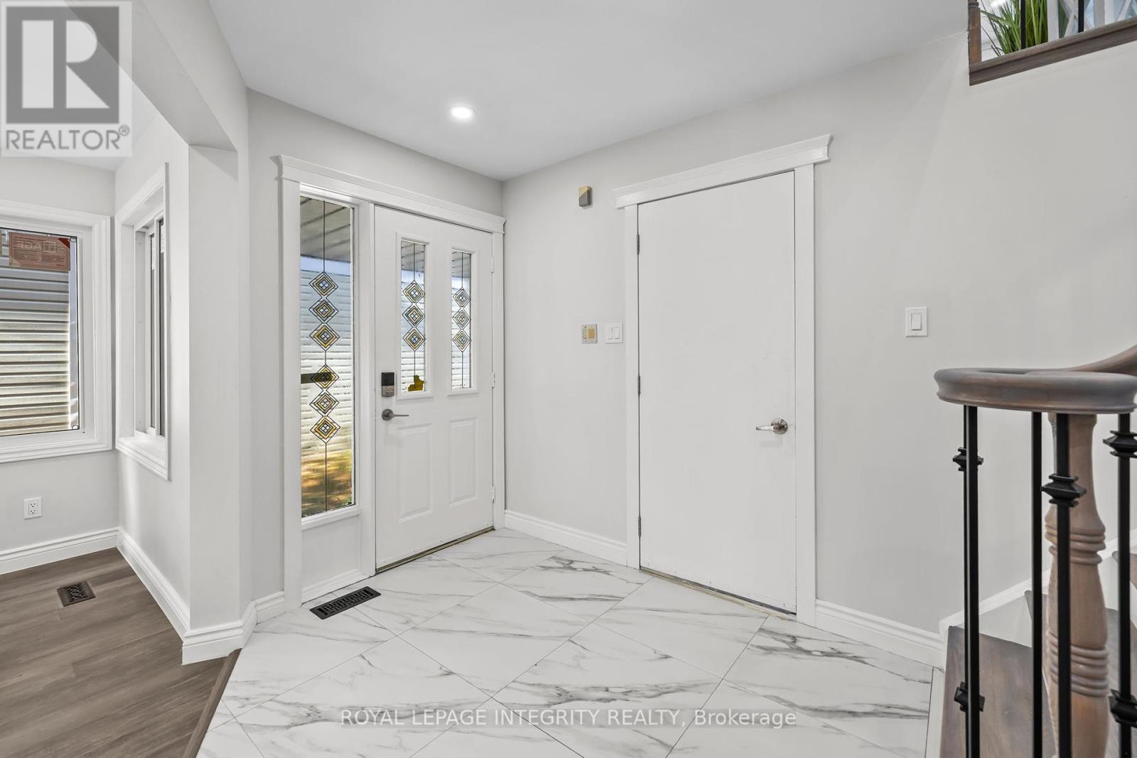 83 Saddle Crescent