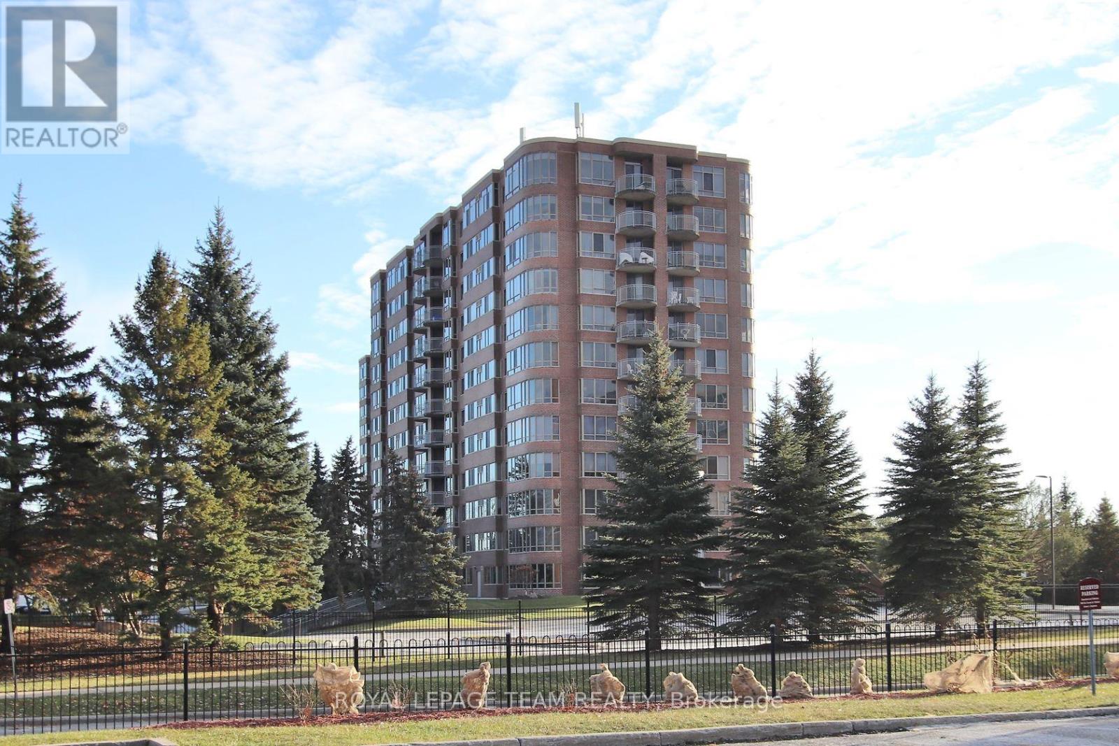1008 - 100 Grant Carman Drive