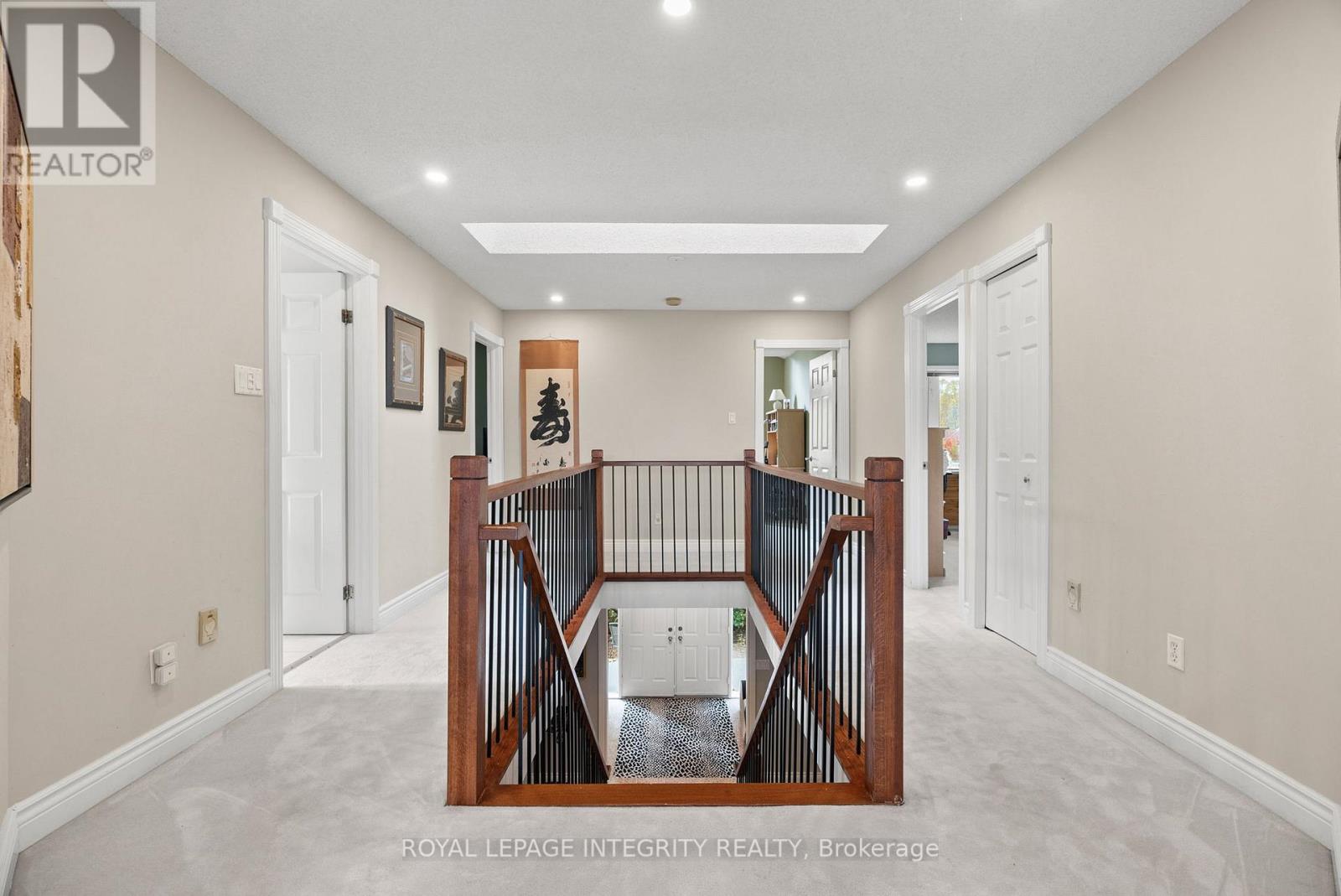 6 Marchbrook Circle