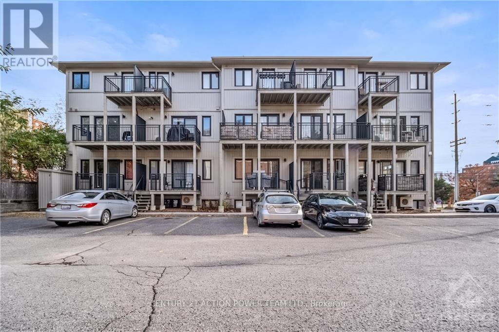 28 - 799 Montreal Road