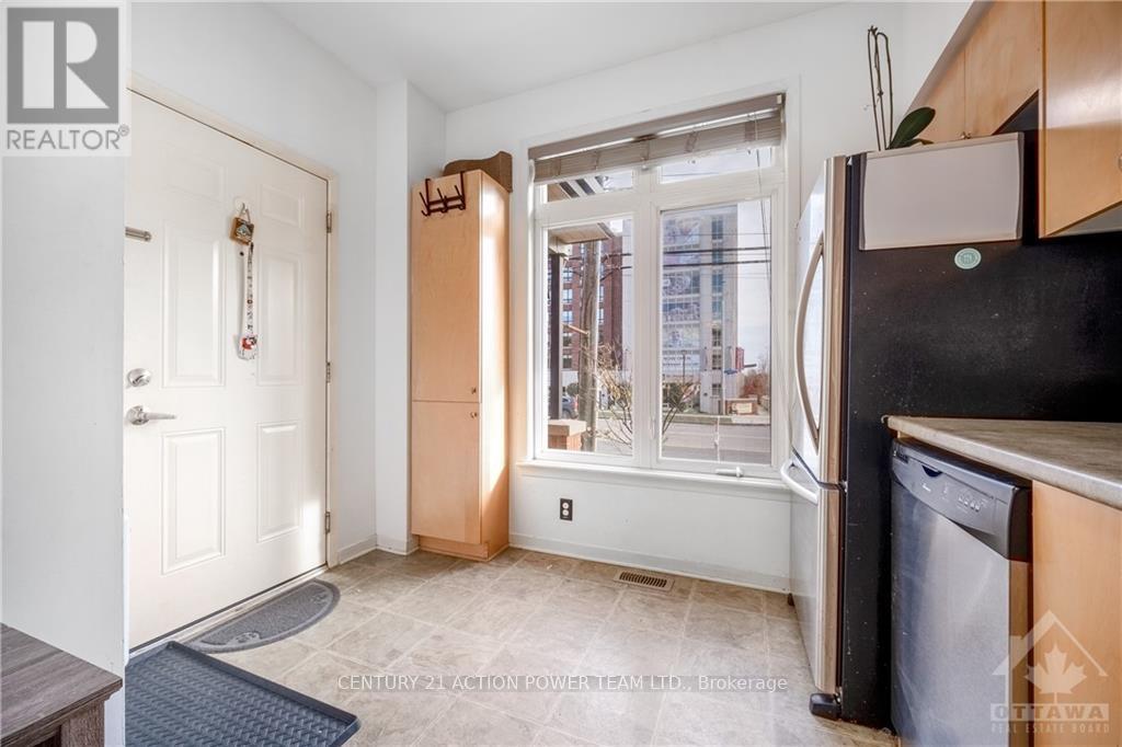 28 - 799 Montreal Road