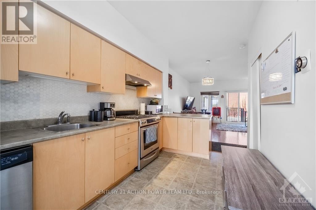 28 - 799 Montreal Road