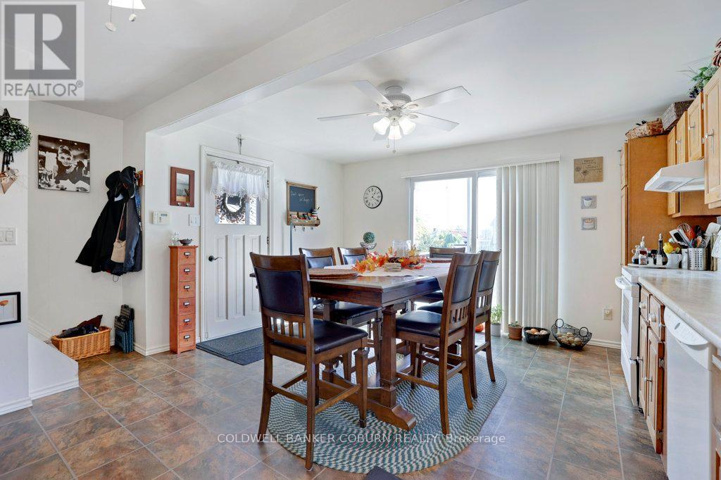 12 Maple Avenue