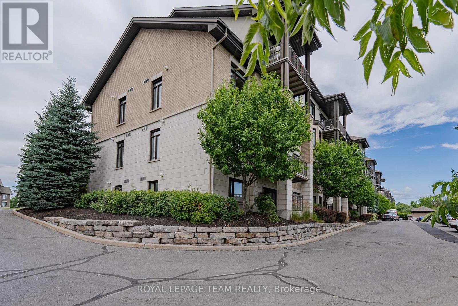 304 - 805 Beauparc Private