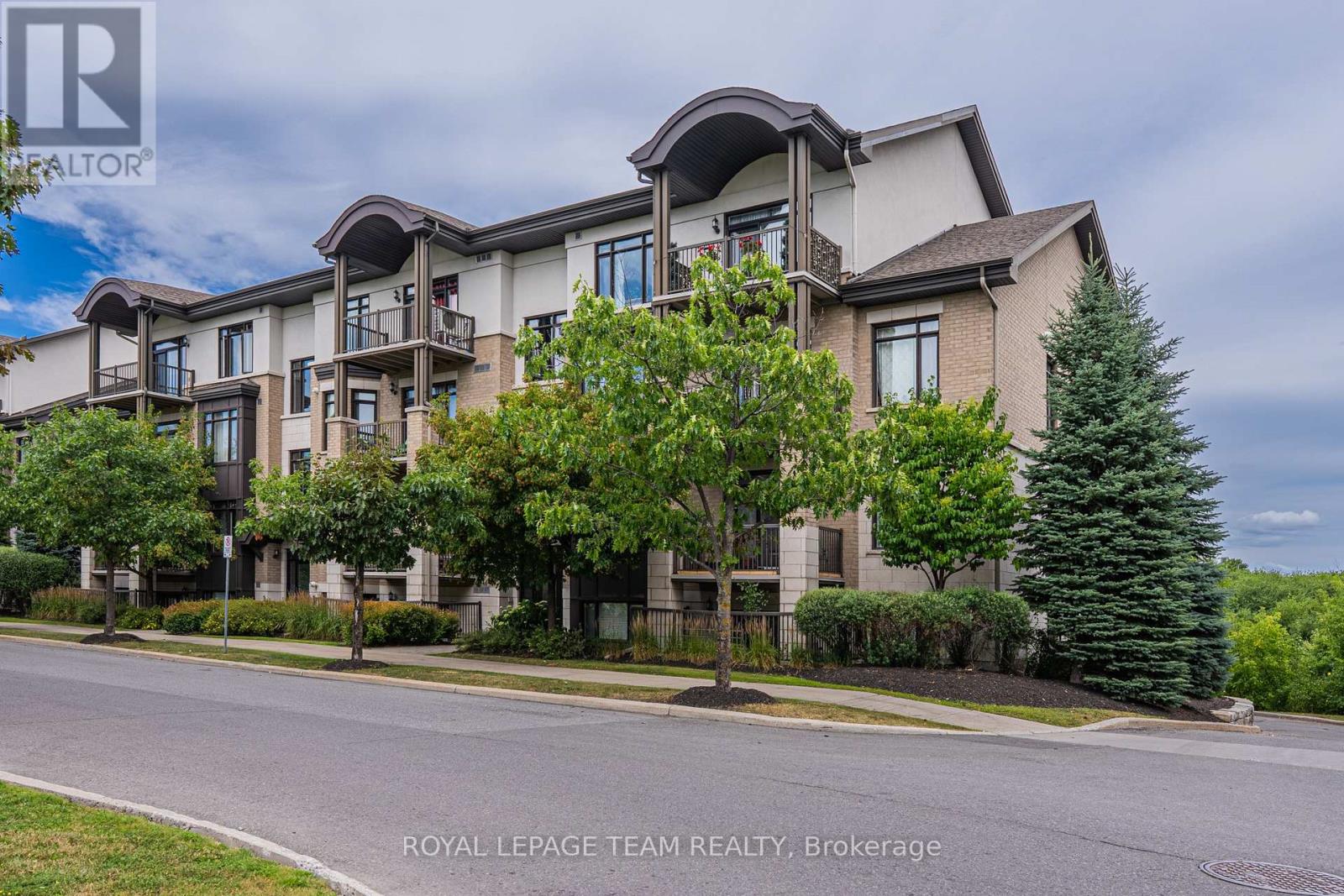 304 - 805 Beauparc Private