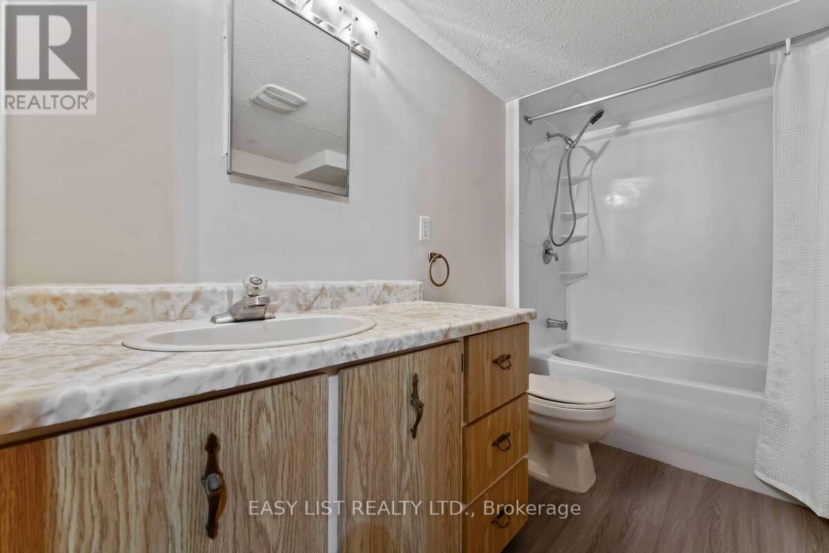 1290 St. Jean Street