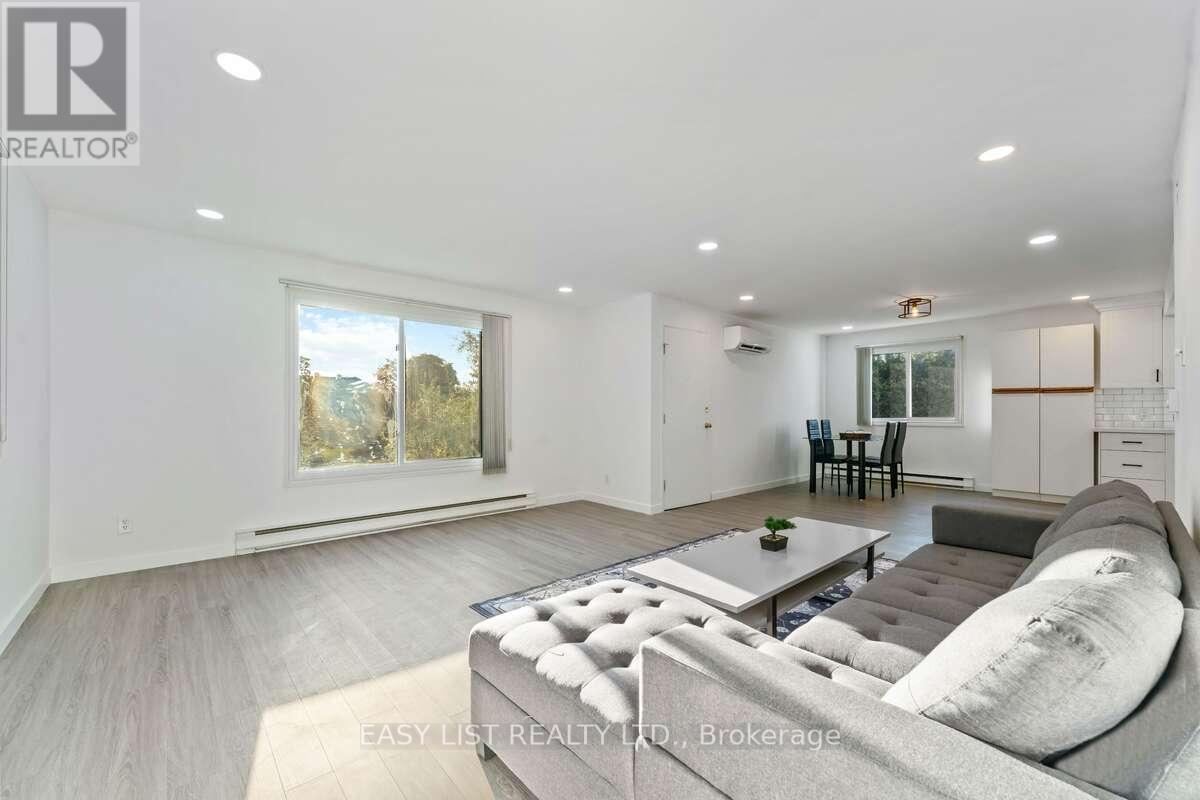 1290 St. Jean Street