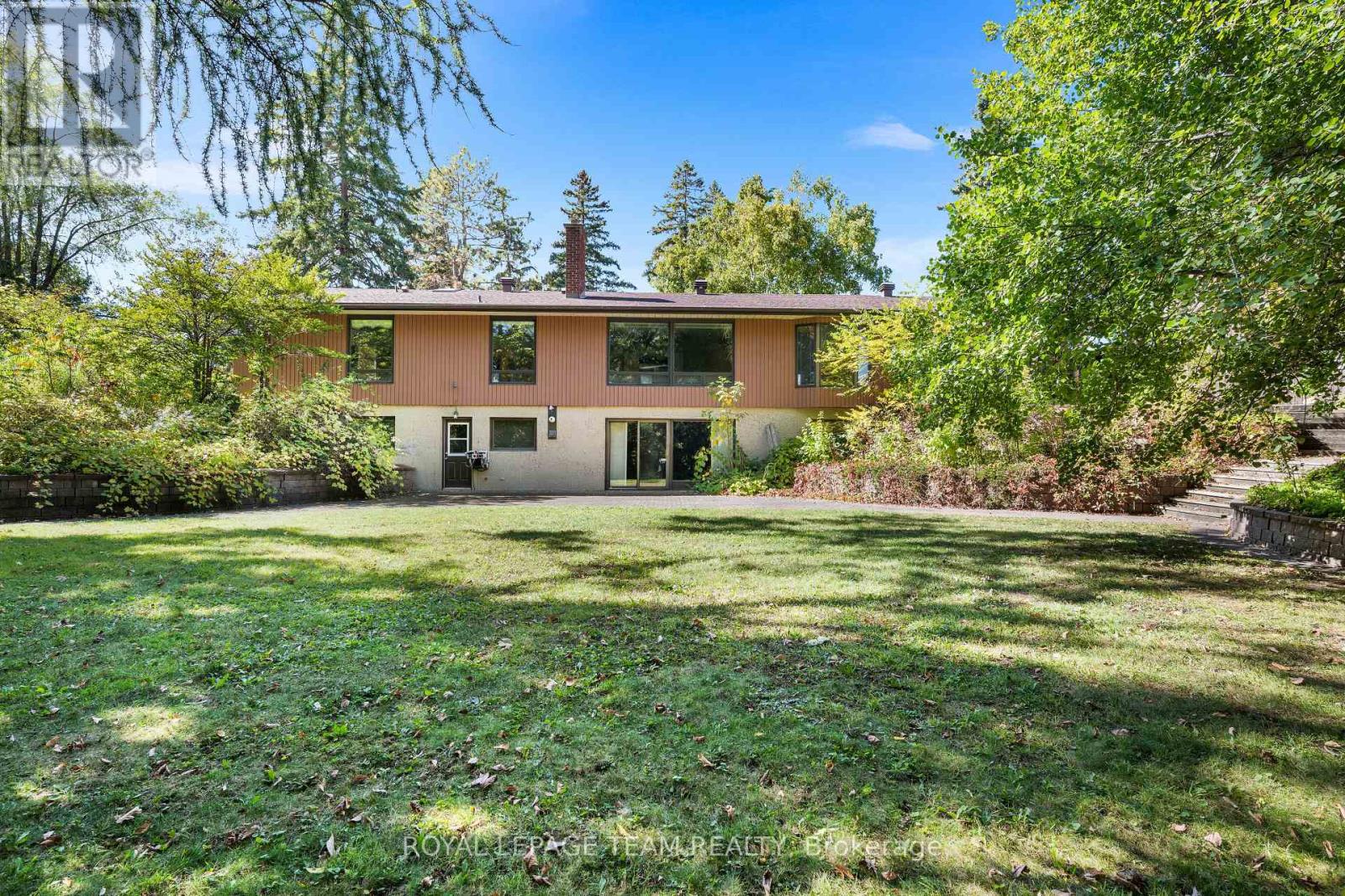 1495 Prince Of Wales Drive