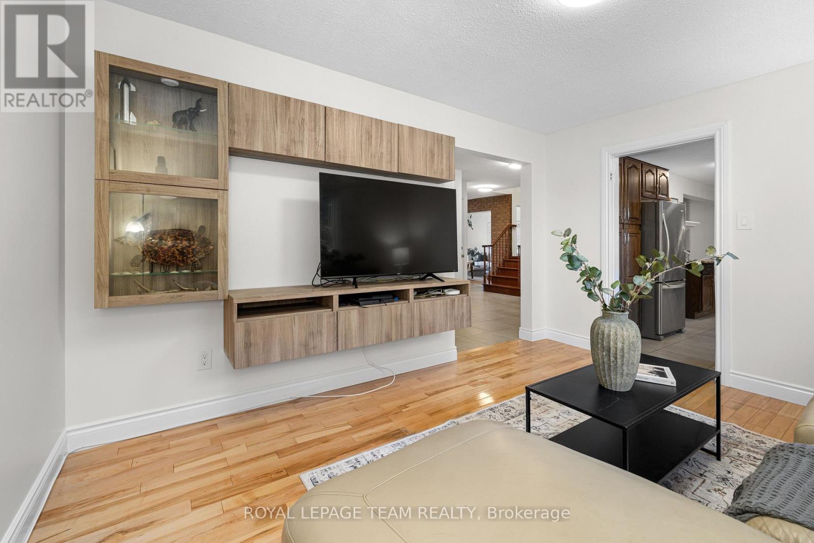 4397 Whittaker Crescent