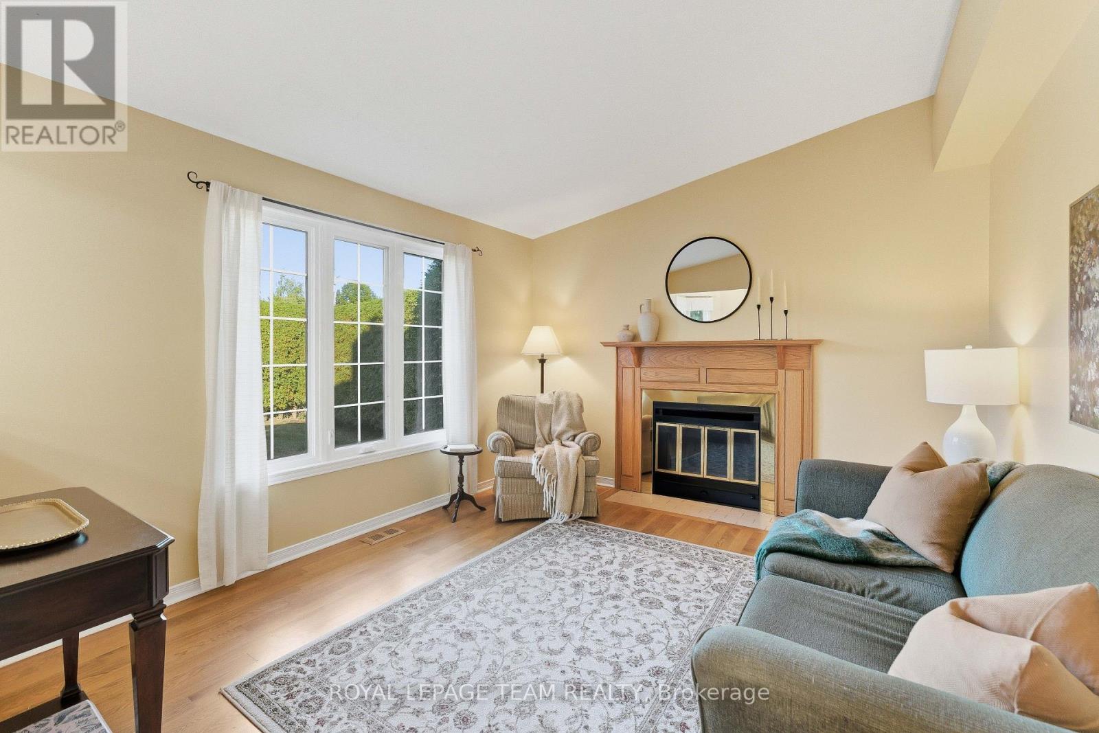 54 Pickwick Drive